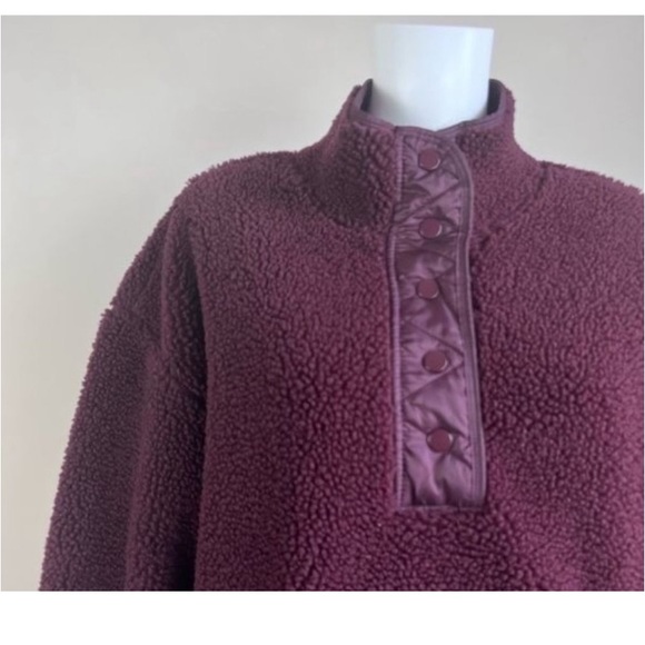 NWT Athleta Cozy Sherpa Pull Over Snap Sweater Pockets. Maroon - Picture 4 of 6
